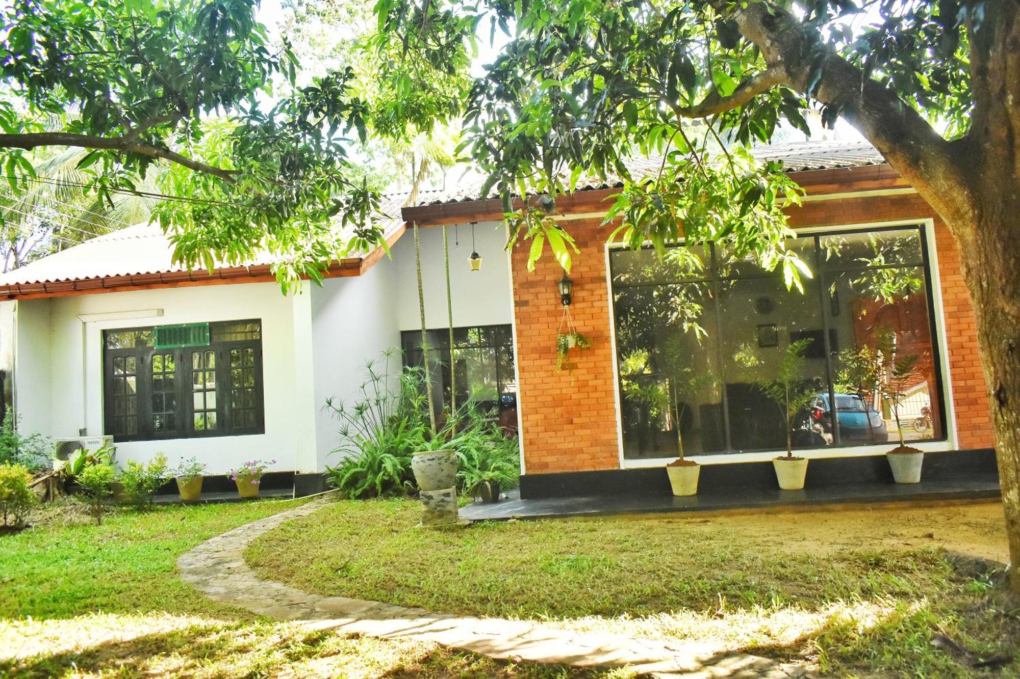 Leisure House Safari Apartamento Udawalawe Exterior foto